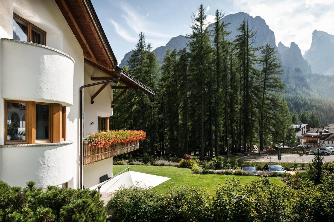 Residence Floralp Colfosco Exterior photo