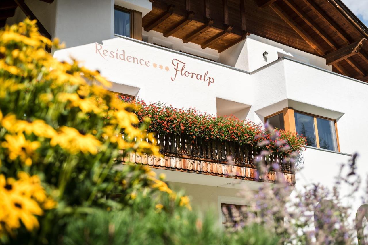 Residence Floralp Colfosco Exterior photo